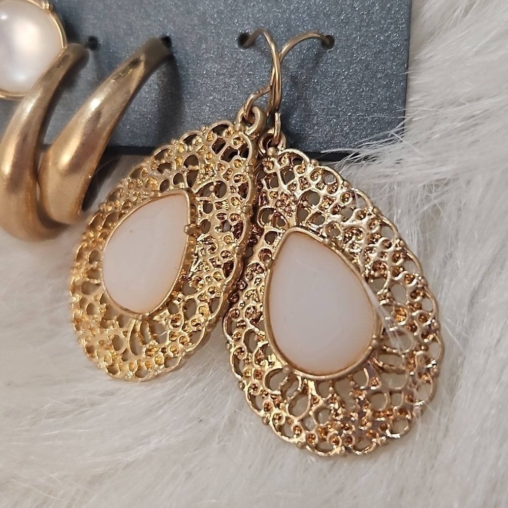 Earring Trio Set - Picture 2 of 5